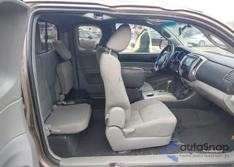 2015 Toyota Tacoma from USA, damaged, VIN 5TFUX4EN9FX036715